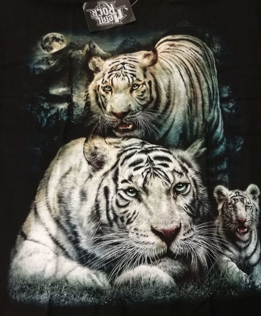 Bedruckte T-Shirts mit Tiermotiv für Damen und Herren - Tiger weiß rudel - gründlich sparen - einkaufen in bad grund 