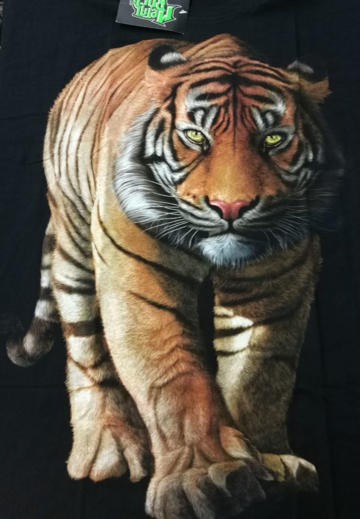 Bedruckte T-Shirts mit Tiermotiv für Damen und Herren - Tiger groß rudel - gründlich sparen - einkaufen in bad grund 