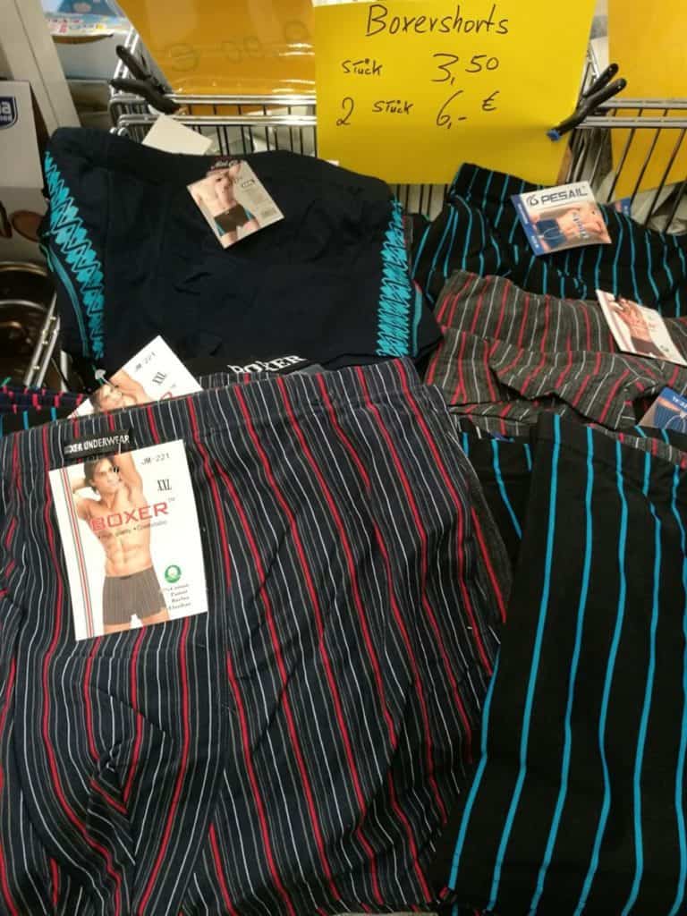 gründlich sparen - einkaufen in bad grund - laden unterwaesche herrenunterhose, Boxershorts