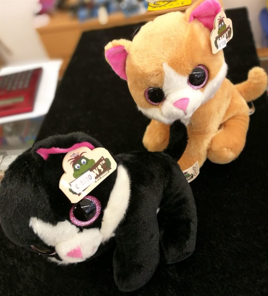 gründlich sparen - einkaufen in bad grund - spielzeug stofftier glubschi katze gross1
