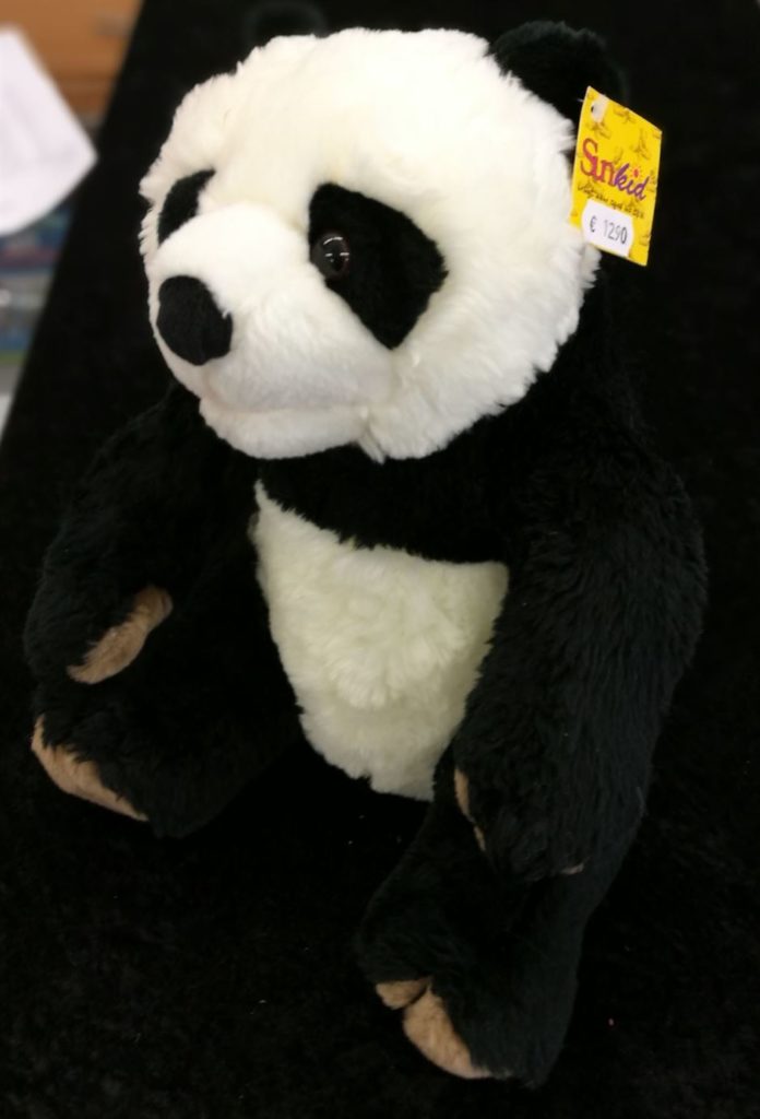 gründlich sparen - einkaufen in bad grund - spielzeug stofftier panda