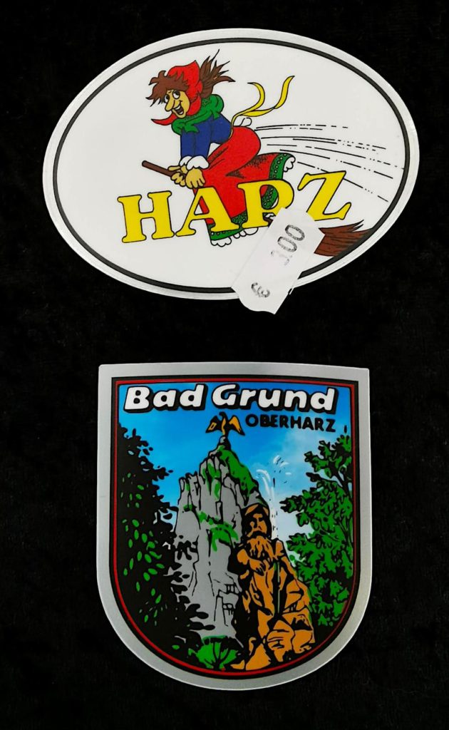 Reise in den Harz bad grund - urlaub - harz - reisen - andenken - Deko Auto Aufkleber Motiv Hübichenstein Hexe auf Besen Bad Grund Oberharz
